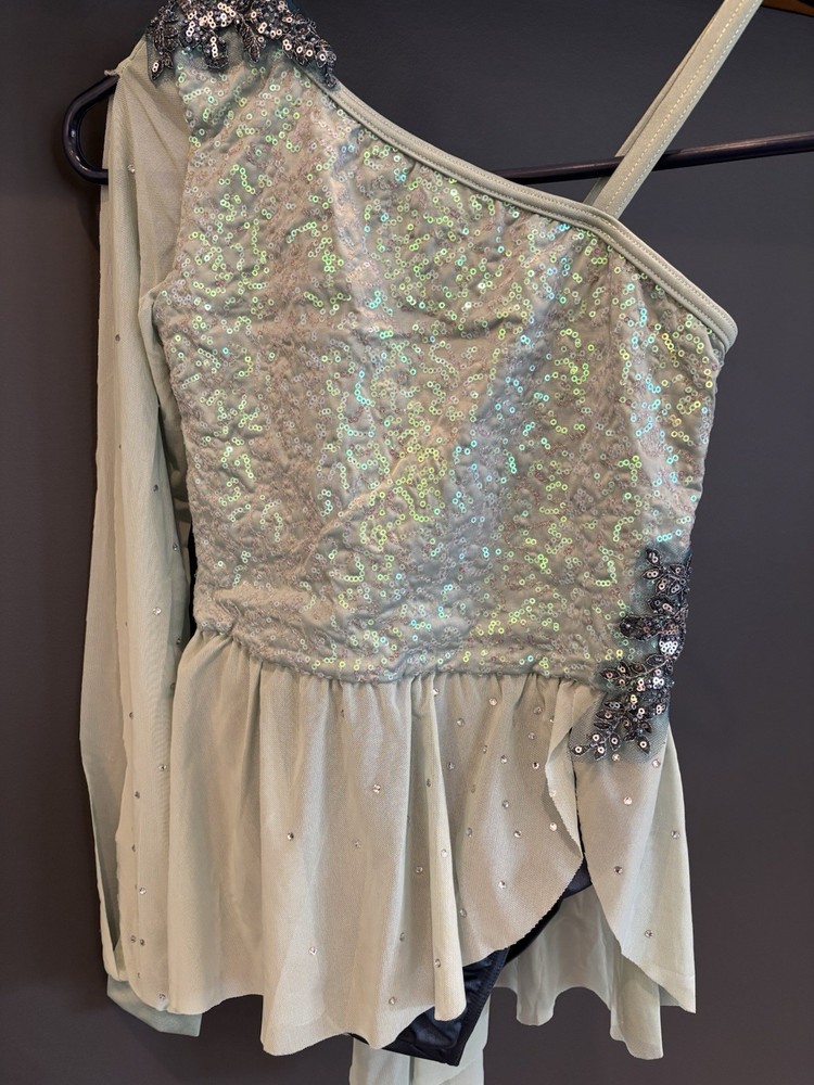 Dance costume