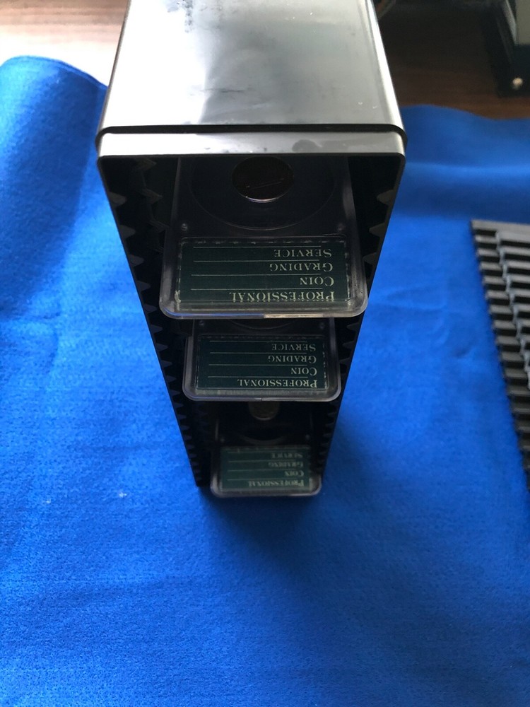 Adapter so rattler slabs fit inside modern PCGS boxes