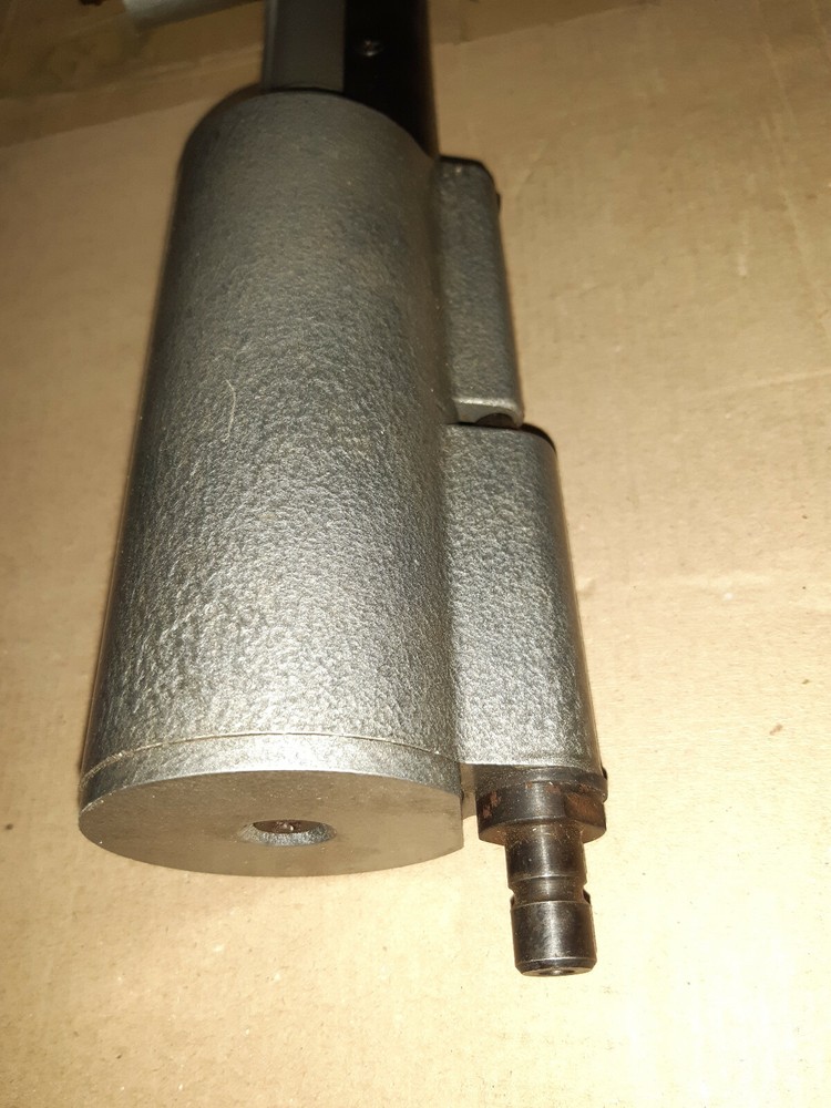 Pneumatic riveter MPG2, USSR