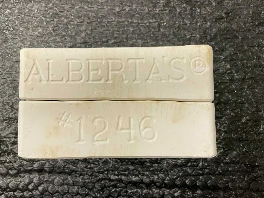 VINTAGE ALBERTA CERAMIC MOLD #1246 TREE ON SLED