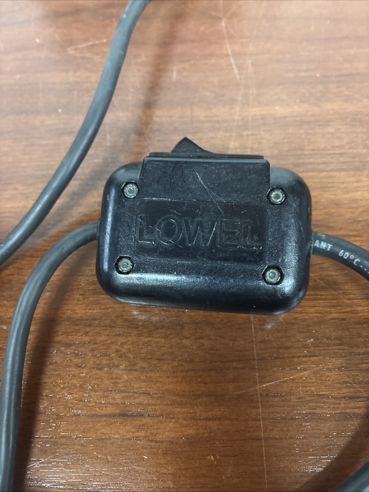 Lowel DP Spot Flood Studio Light Bright *** Works!!!