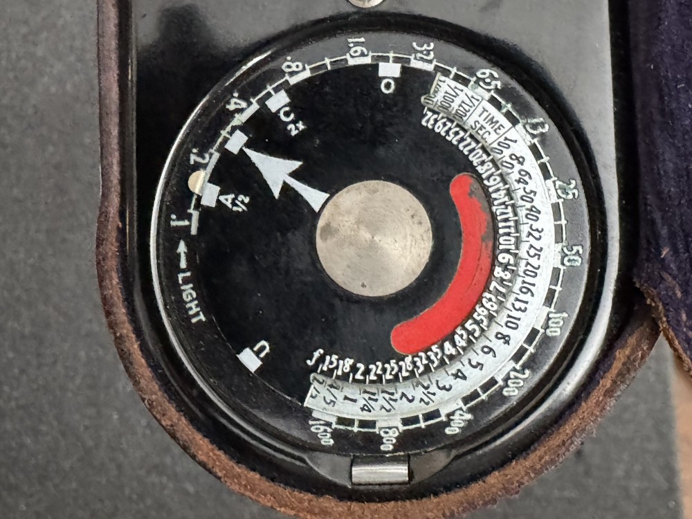 Weston Master Universal Exposure Meter Model 715 + Original Case - Works!