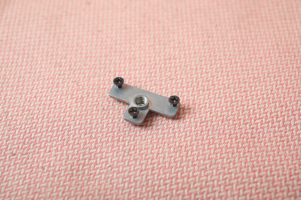 Atomos Shogun Tripod Mount Threads 1/4" - 20 Replacement