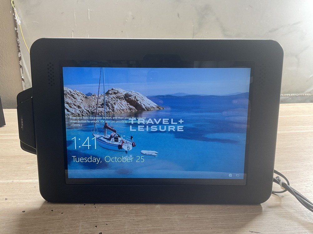 Armoractive Rapid Doc /pro Kiosk /display/ JUA2557