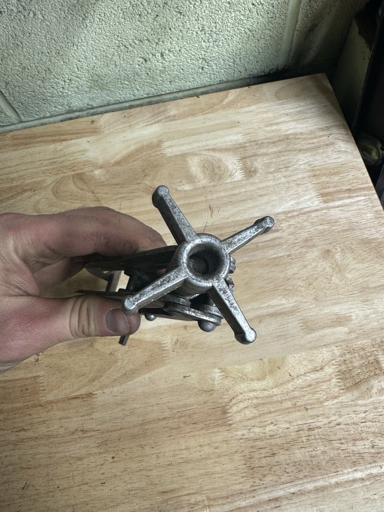 Vintage MAC Tools USA CF-48 Disc Brake Compression Tool