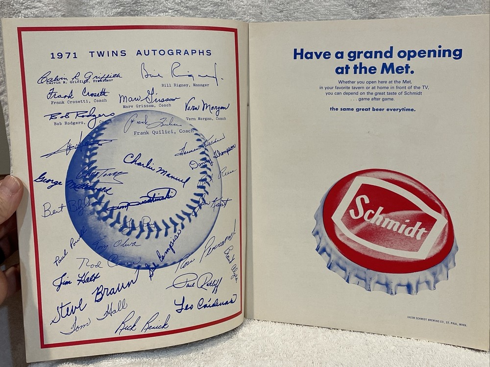 VINTAGE Minnesota Twins 1971 Program vs. Chicago White Sox Program, Tony Oliva!