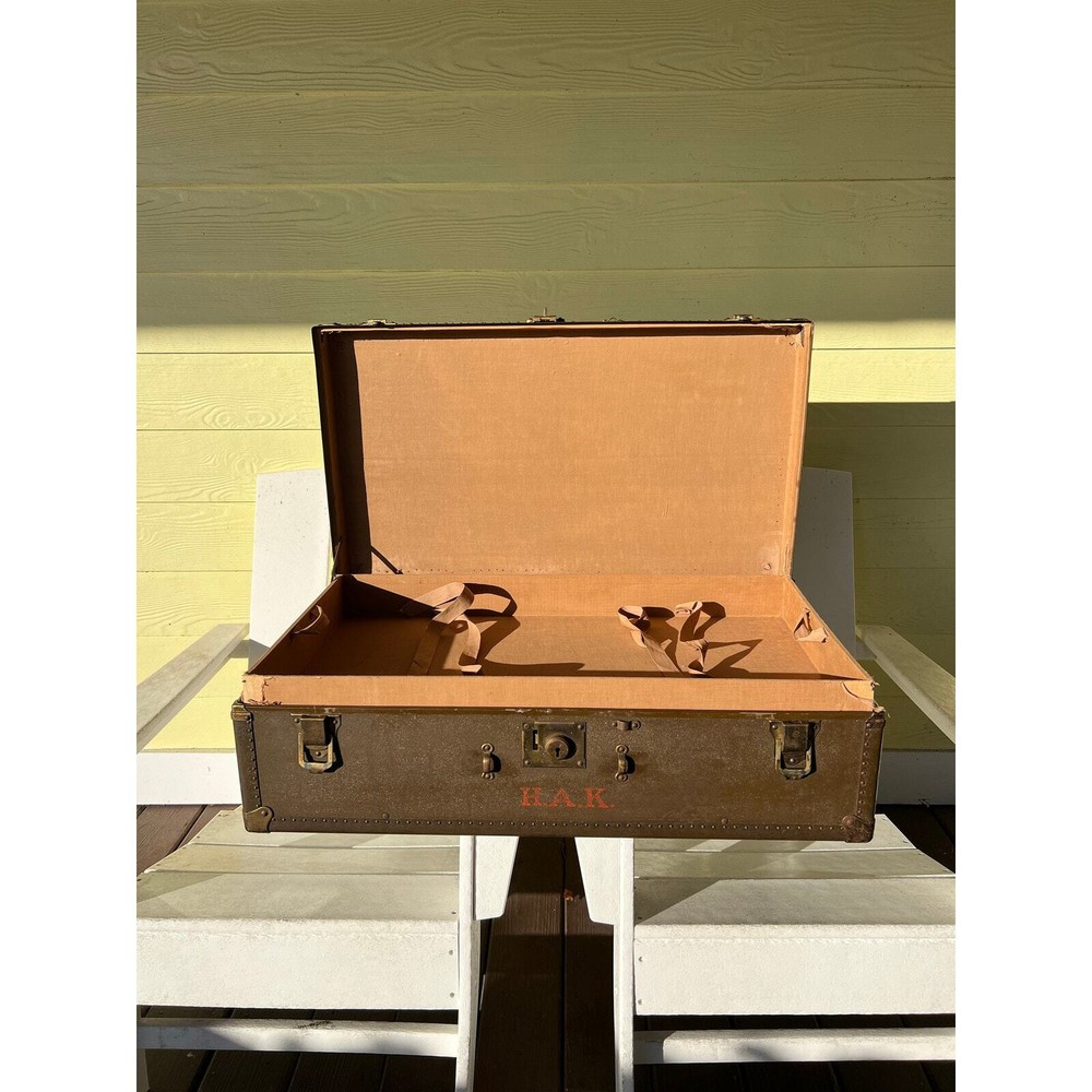 Vintage Oshkosh Steamer Trunk Suitcase