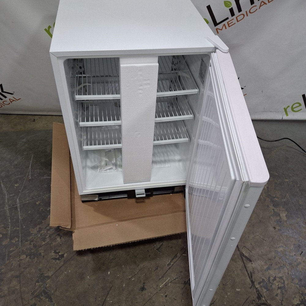 Panasonic PHCBI SR-L6111W Laboratory Refrigerator