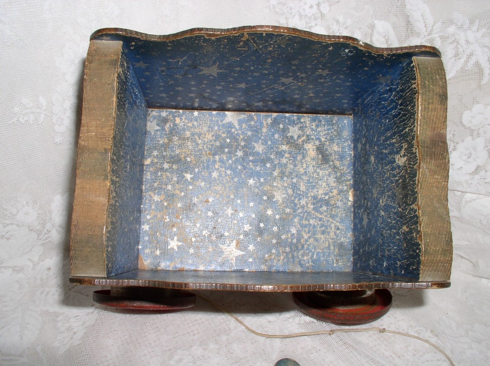 Vintage Gong Bell Mfg Circus Train Pull Car