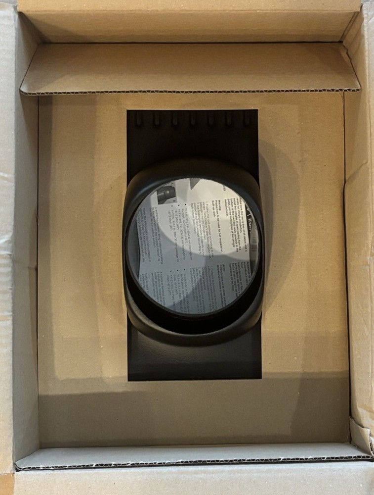 Rinnai 189950 Roof Flashing 1/12–6/12 Pitch Polymer Rubber Tankless Vent Kit NEW