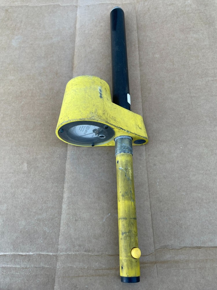 STB 72 AS - Yellow/Black Handheld Analog Phasing Test Sensor Electrical