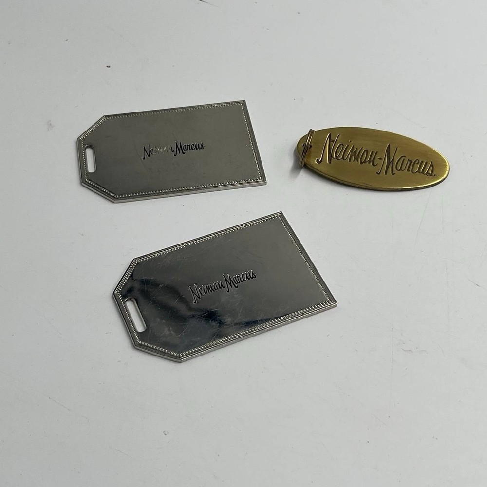 Neiman Marcus Metal Gift Tags Luggage Tags Set Silver & Brass