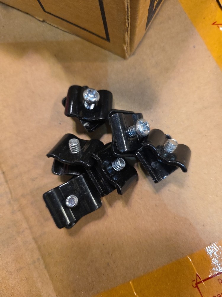 Gridwall Joining Connectors - Grid Panel Joiner Clips - Black - 50 Pieces