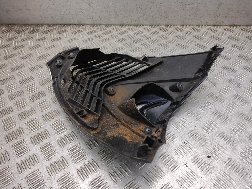 2011 HONDA SH 125 Front Centre Panel