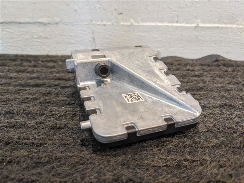 TUNDRA 2019 Camera/Projector 447145