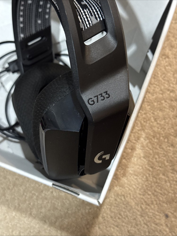 Logitech G733 Wireless Gaming Headset - Black