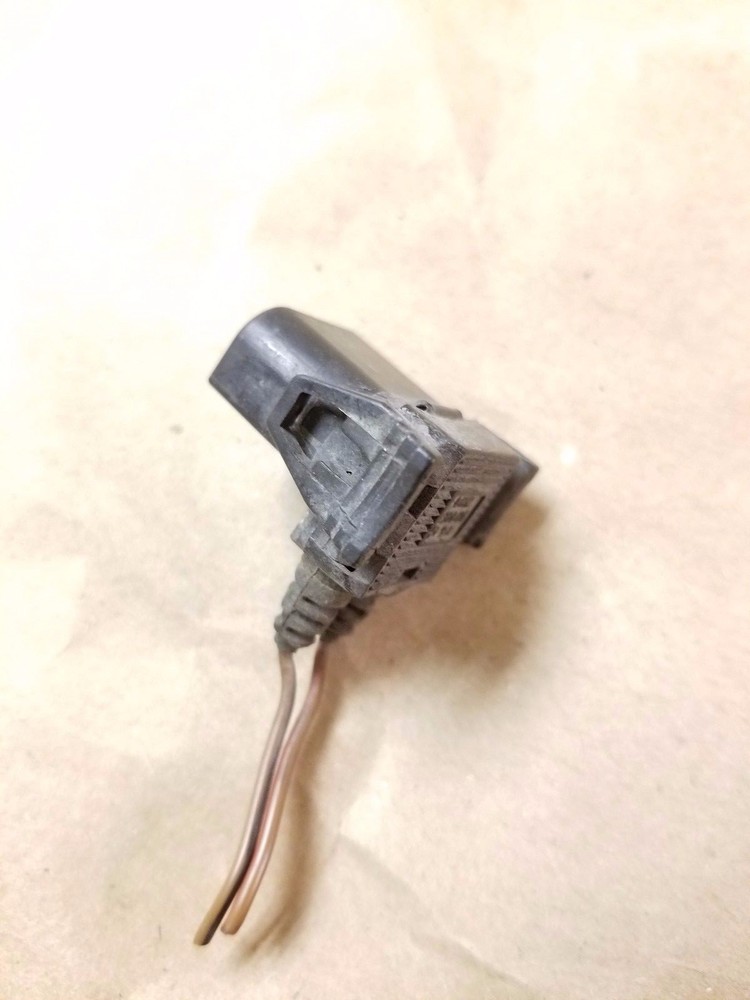 OEM BMW e30 e34 e36 differential speed sensor pigtail 325i 325is 318is 325ic m3