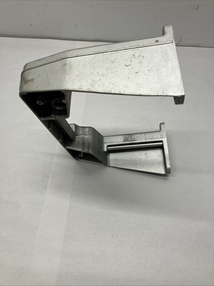 Hunter Alignment Machine Self Centering Adaptor Hanging Bracket Shelf Head Mount