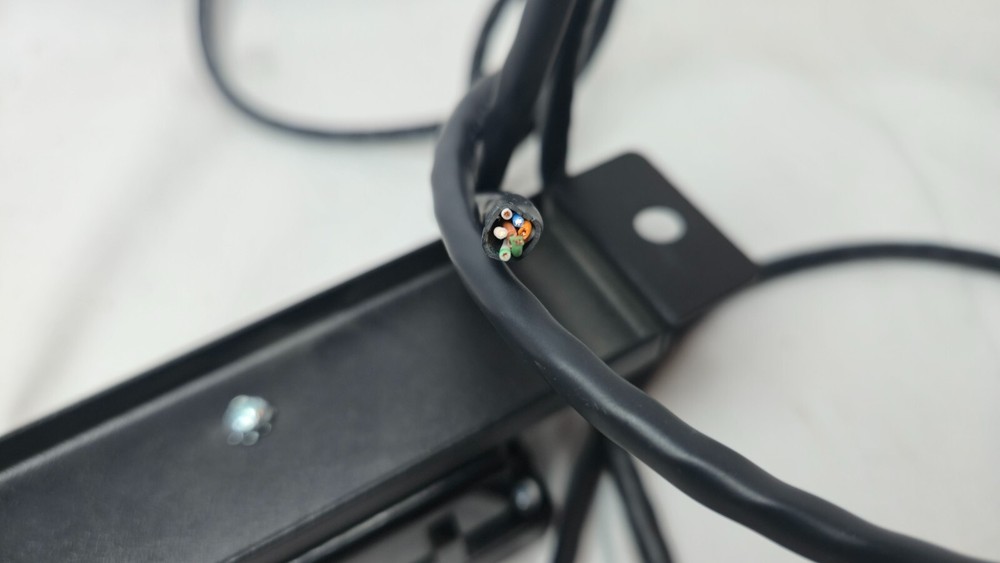 APC AP9233 Display Control Unit