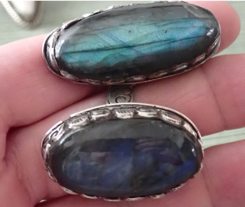ONE Gemstone Moonstone Labradorite Ring. adjustable