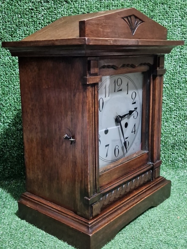 Vintage Wall Mantle Clock Oak Case Missing Key Untested Unbranded