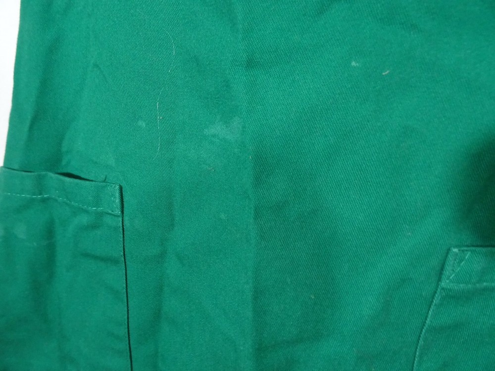 Starbucks Green Apron 33" x 27" double front pockets 2 pieces