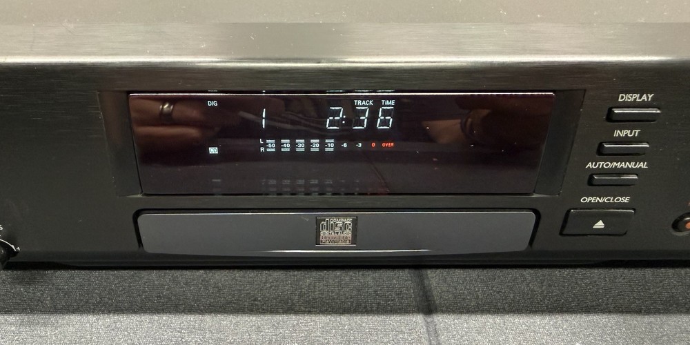 PHILIPS CDR880 Audio Compact Disc Recorder CD/CDR Vintage - Works!