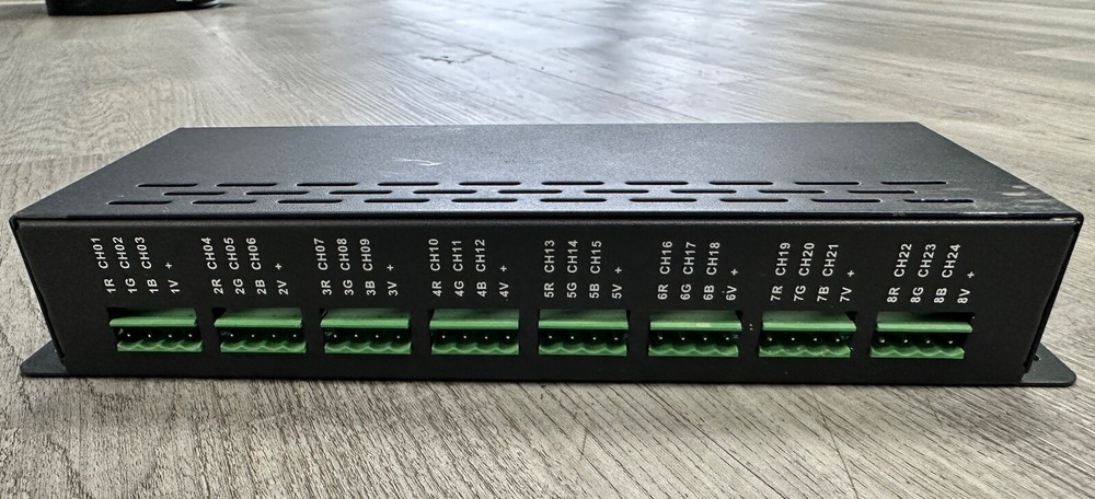 LTech LT-880 LED DMX Decoder