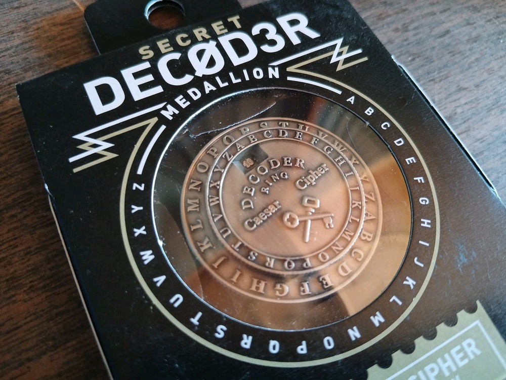 Retroworks Caesar Cipher Medallion Secret Decoder Original New