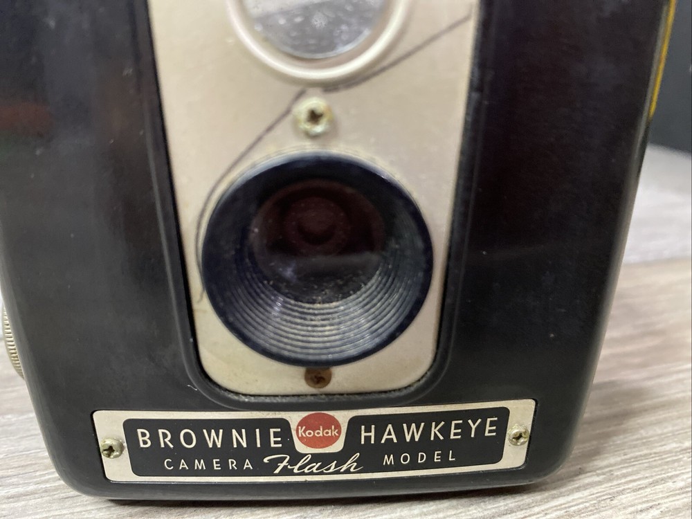 Vintage Kodak Brownie Hawkeye Flash Camera Model Camera