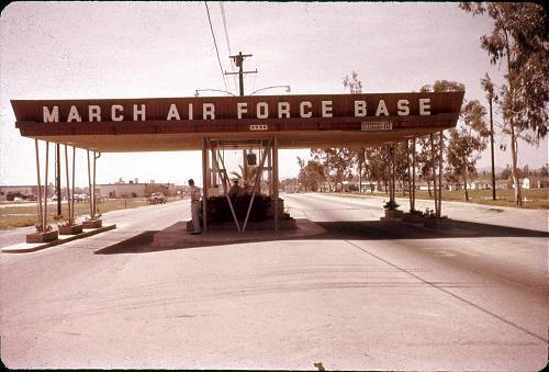 4TH AIR FORCE MARCH AFB SCRIPT PIN US AIR FORCE ARMY AIR CORPS RESERVE BASE CA
