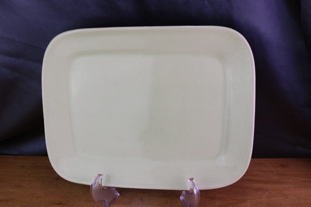 Hartstone Chartreuse Smooth Pitcher Sugar Bowl Lid Rectangle Tray Dinnerware USA