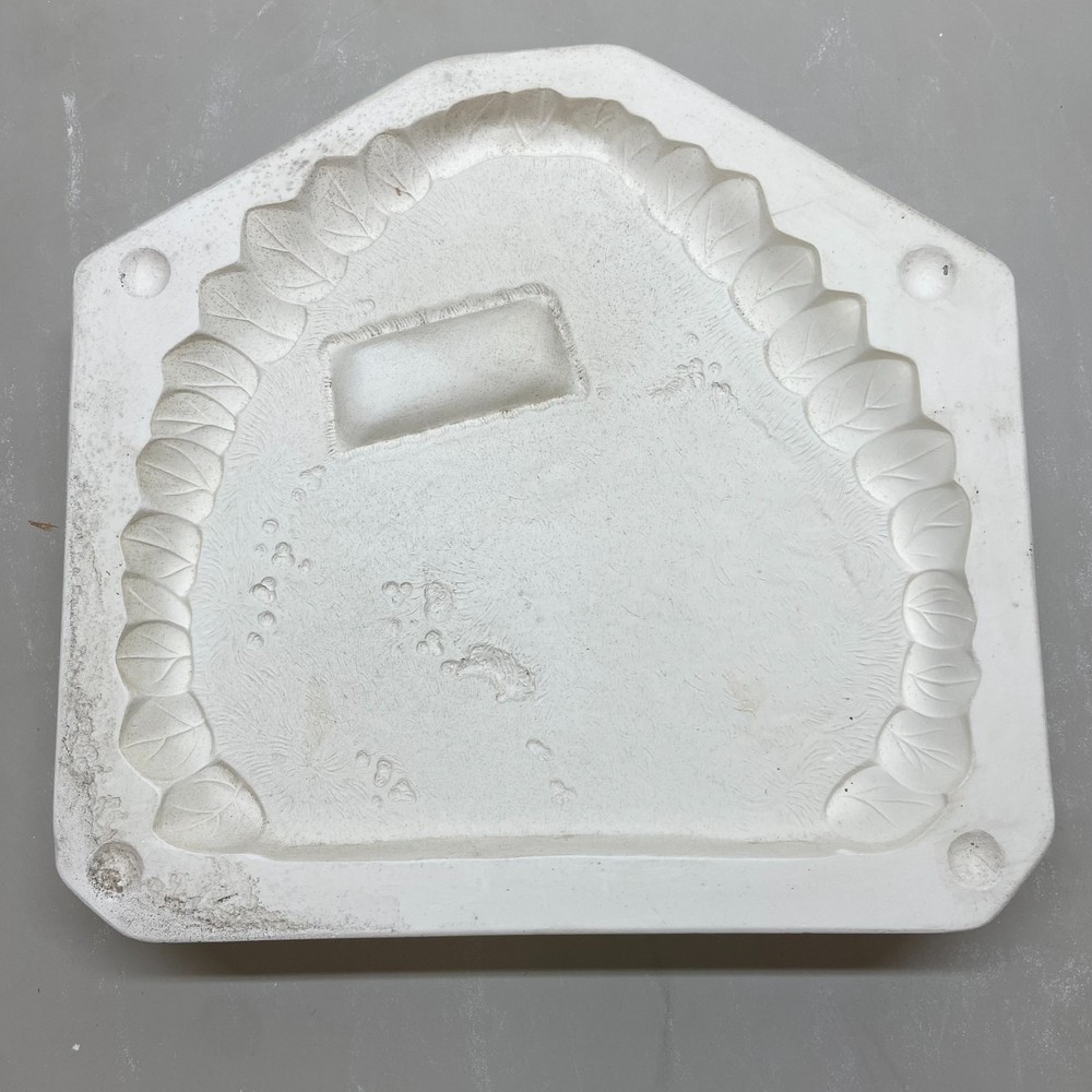 Ceramic Slip Casting Mold Base #189 Vintage 1981