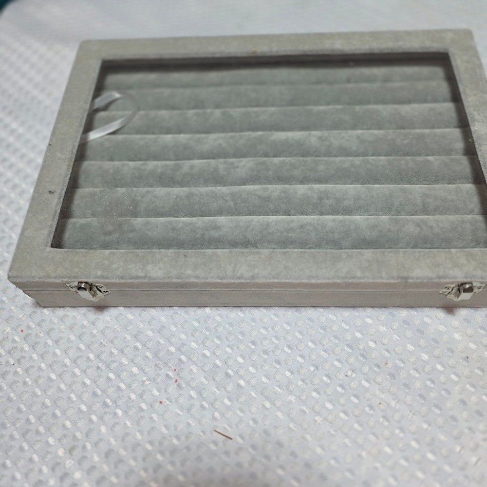 JEWELRY RING ORGANIZER CASE KEEPER