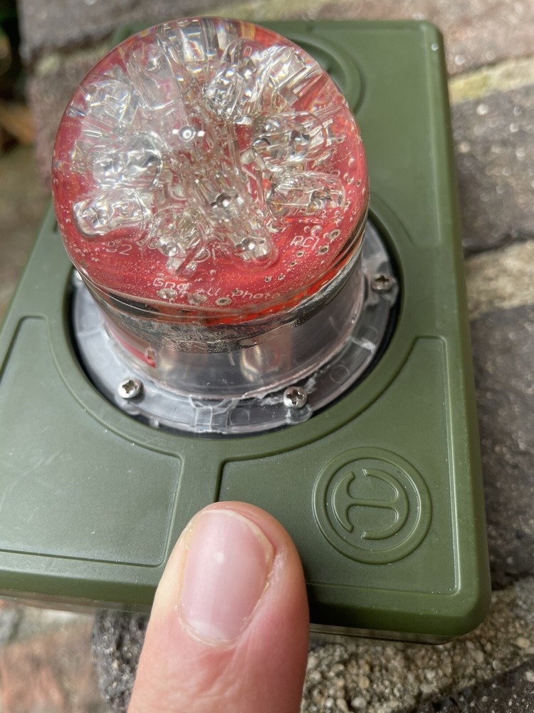 Cejay Engineering Solid Red moon solid beacon