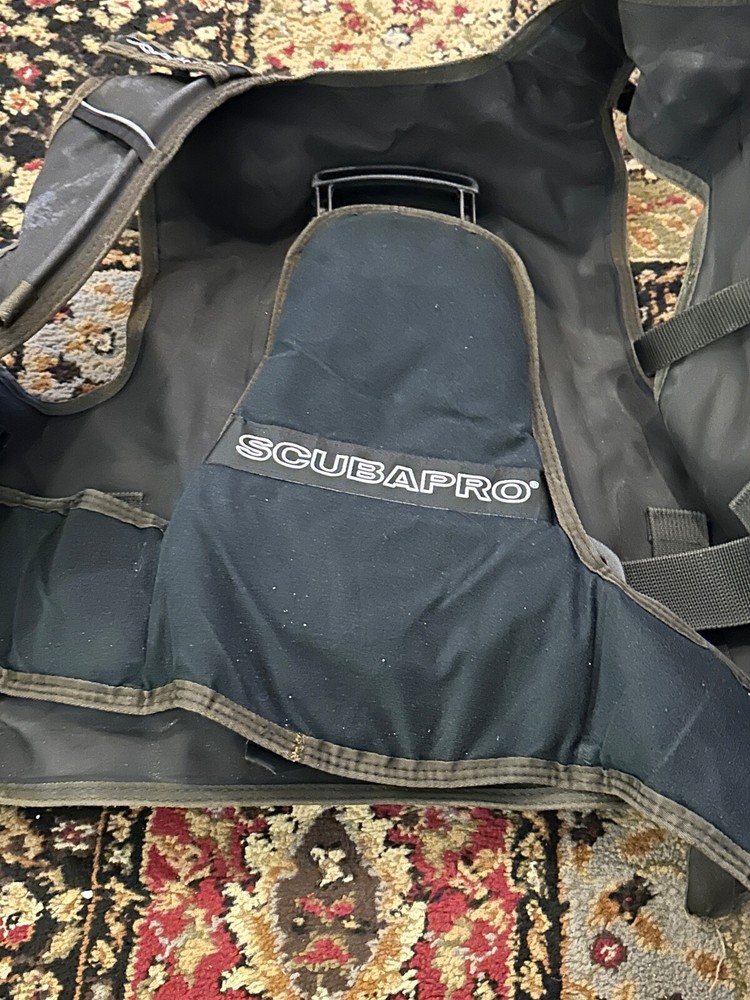 Scubapro BC Size Small