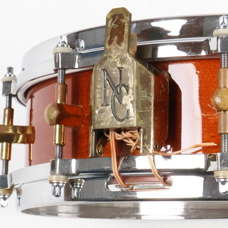 Used Noble & Cooley Solid Shell Classic Maple Snare Drum 14x4 Honey Maple