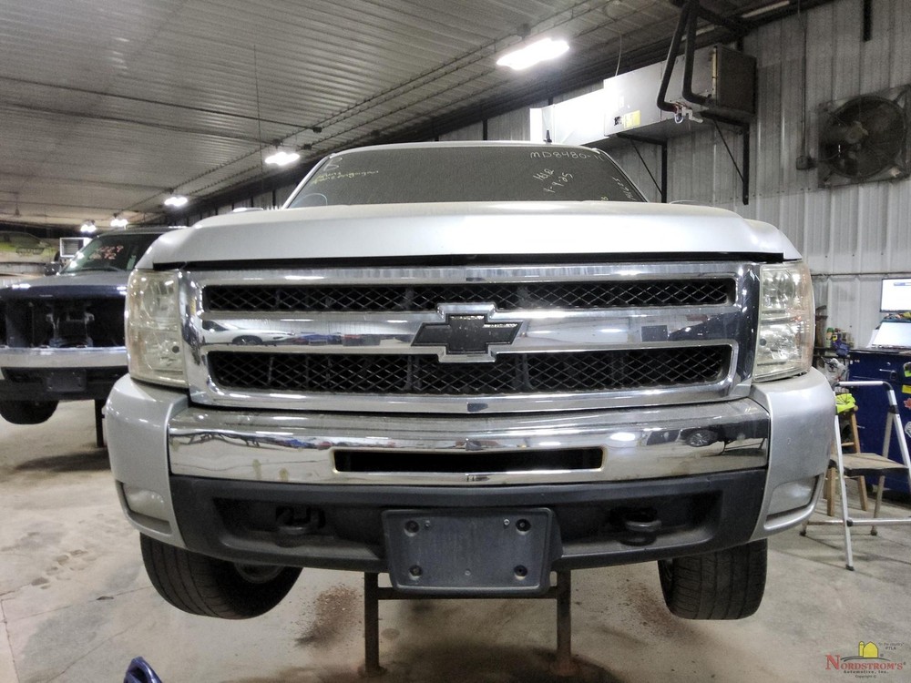 2011 Chevy Silverado 1500 Pickup Driver Front Headrest Only Gray Cloth