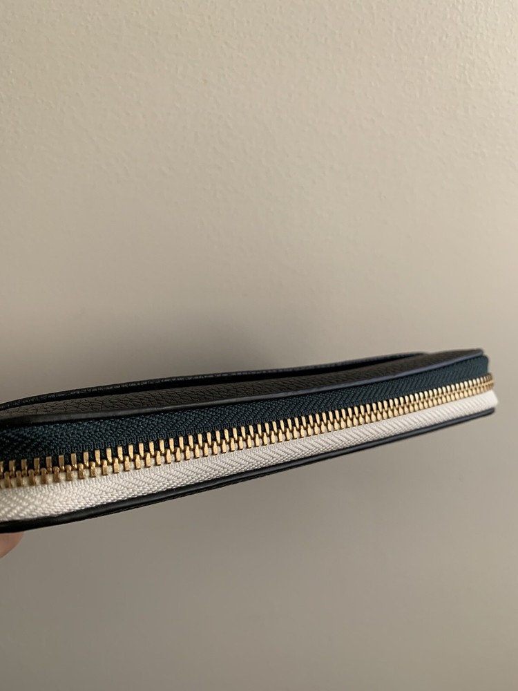Love And lore Women’s Long Wallet Black