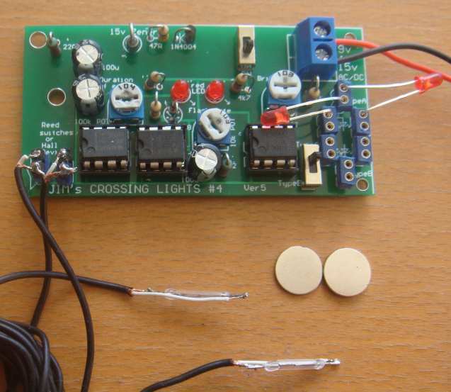 Crossing Flasher Circuit - Automatic operation