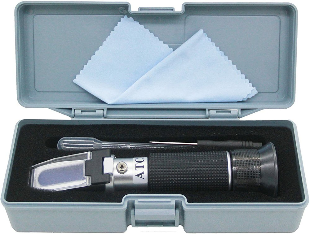 Brix Refractometer with ATC Dual Scale - Specific Gravity & Brix Hydrometer