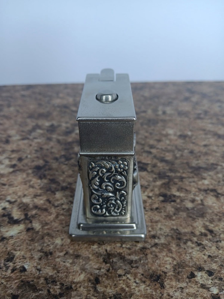 Vintage MYLFLAM .835S Silver Embossed Case TABLE LIGHTER Push Button