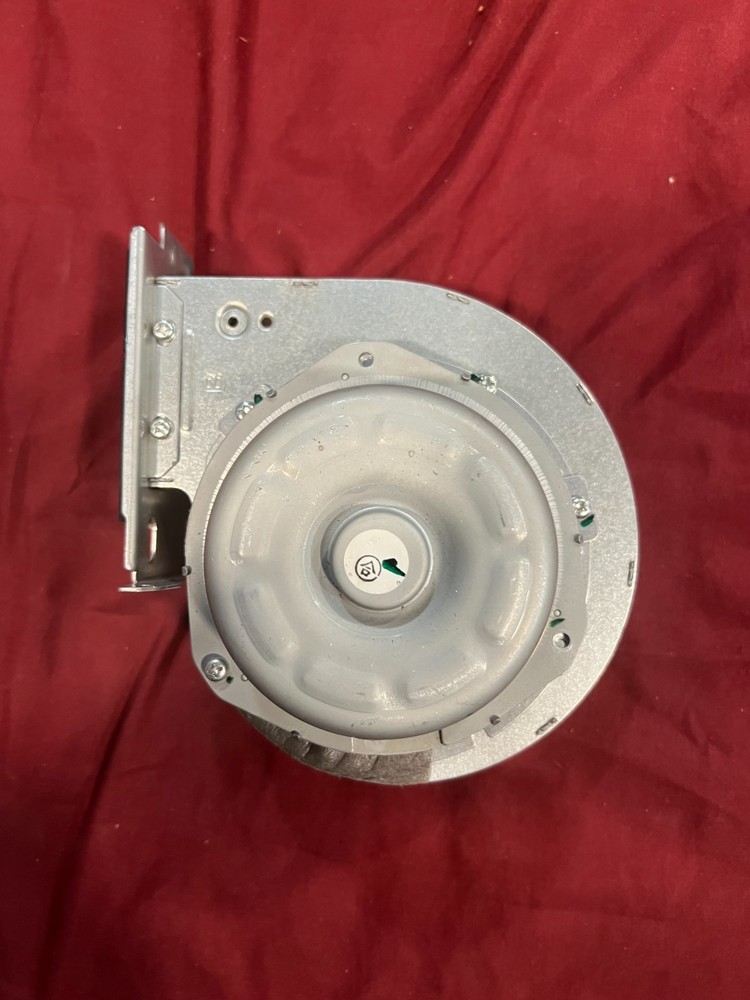 Rinnai DR-8538-807 A tankless water heater Inducer Motor Assembly U245-562-CW-G