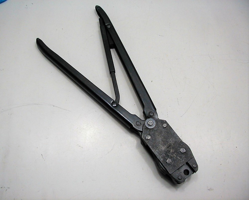 AMP 69178-1 Crimp Tool Crimper ~ Aircraft Tools