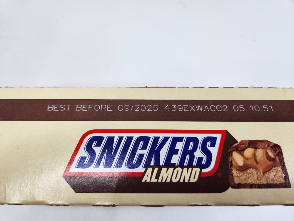 24 - Snickers Almond Milk Chocolate Candy Bars Bulk Pack 1.76 oz Bars Box Bundle