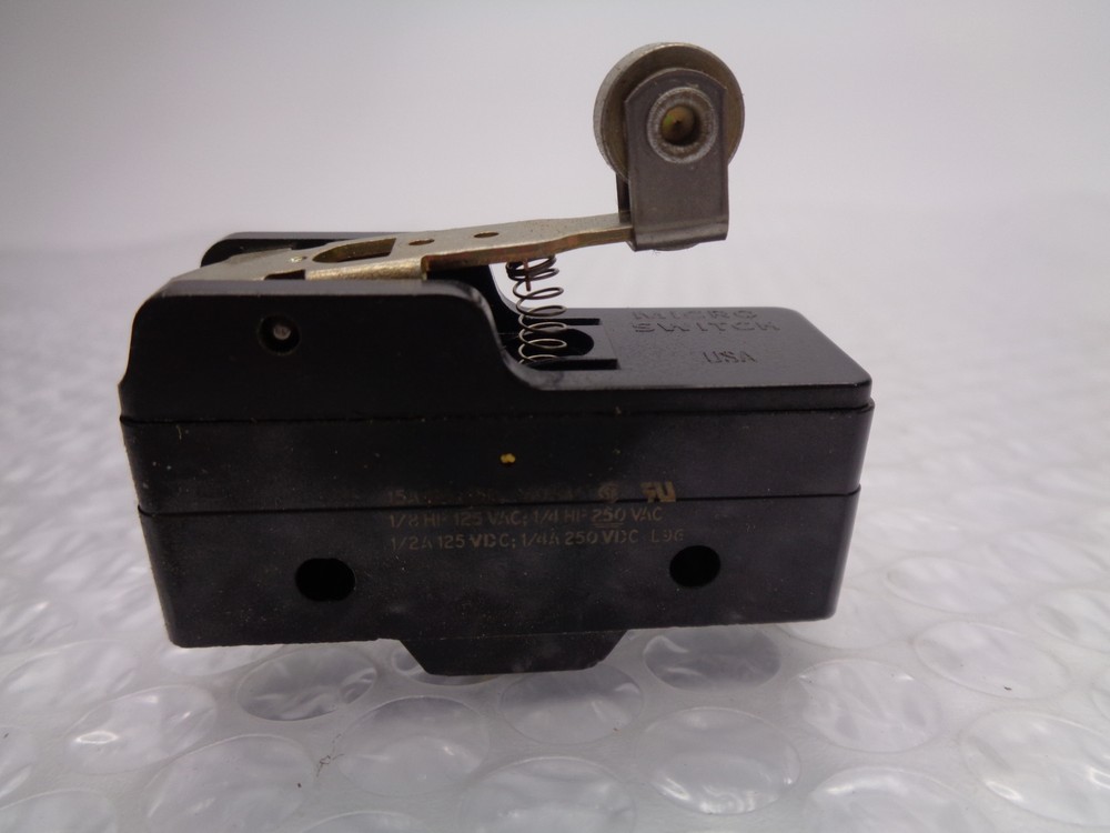 MICROSWITCH BZ-2RW22-A2 LIMIT SWITCH PKG OF 9 NSMP