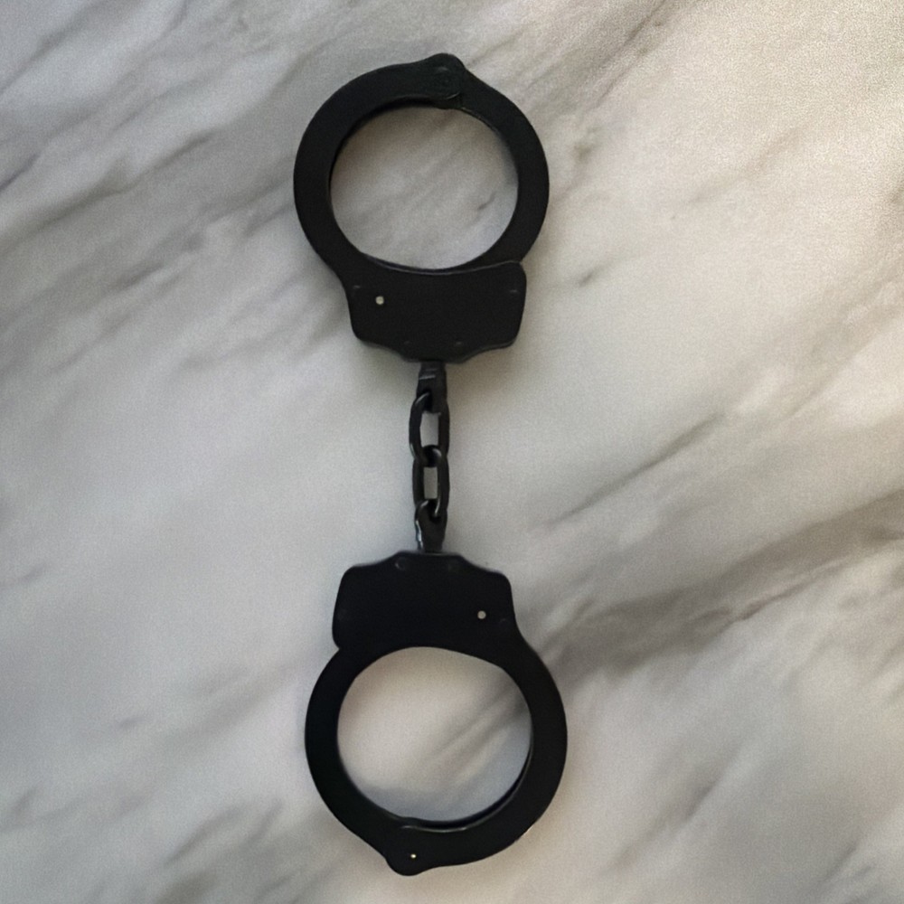 Black Vipertek Handcuffs No Keys