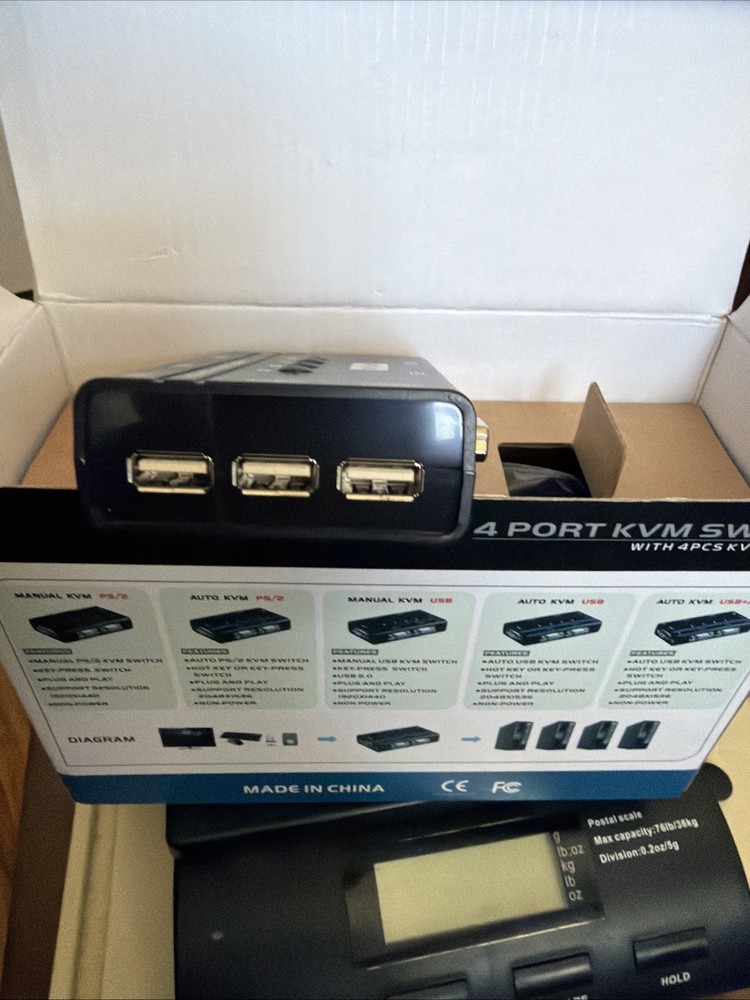 MT-VIKI 4 Port KVM Switch with 4pcs KVM Cables
