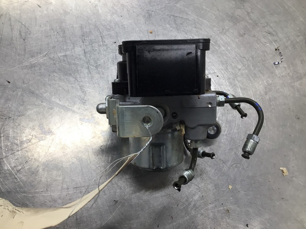 2009 Kawasaki Concours 14 ZG1400A ABS OEM ABS PUMP UNIT MODULE