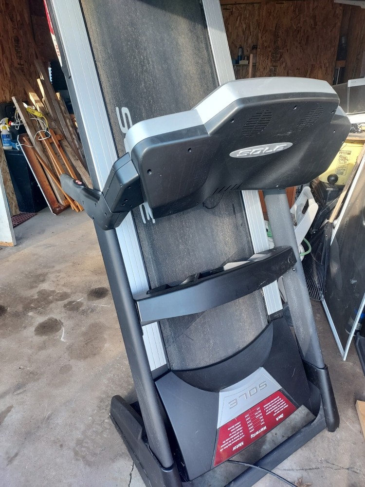 Sole F80 Folding Treadmill